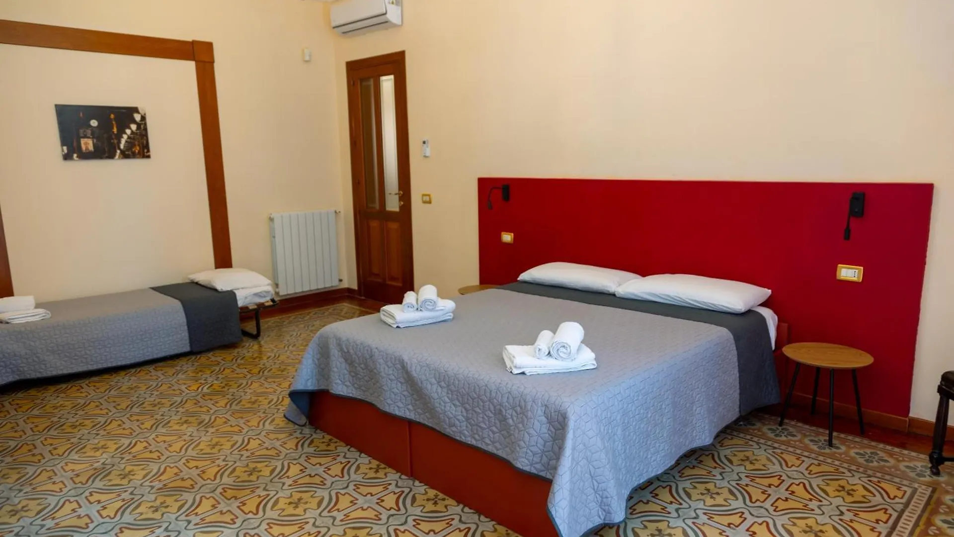 Vespri 15 Apartments Trapani