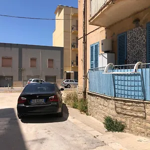 Confortable Trapani